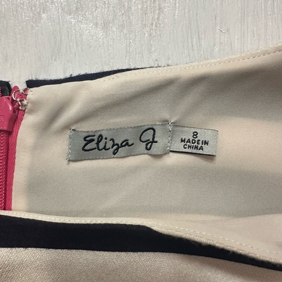 Eliza J Dress Size 8 Fit & Flare Pink Skirt Striped Top Sleeveless A-Line Party - Picture 7 of 11